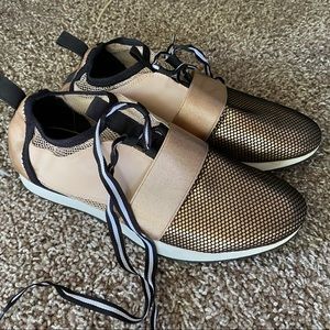 Steve Madden metallic/rose gold sneakers